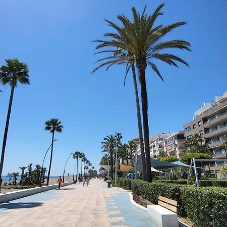 Playa E Apartment *